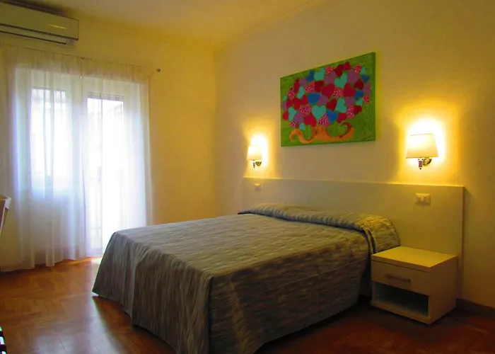 Buonarroti 4* Roma